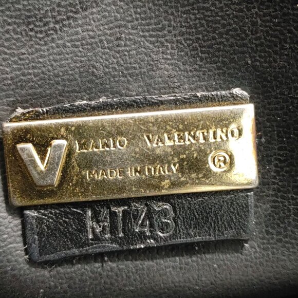 Mario Valentino Clutch Vintage Black Coated Leather Italy w/Hardware Convert - Picture 5 of 12